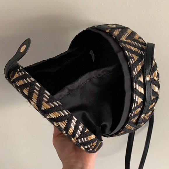 Lionel “Javanna” Rattan Circle Crossbody Bag - Picture 3 of 14